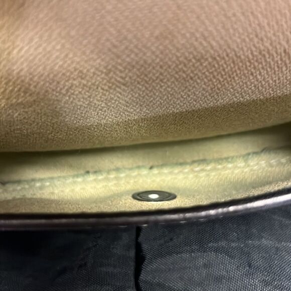 Dooney & Bourke Flap “DB” Wallet Wristlet- approx 6.5”/4.25”/1.25” - Picture 11 of 16